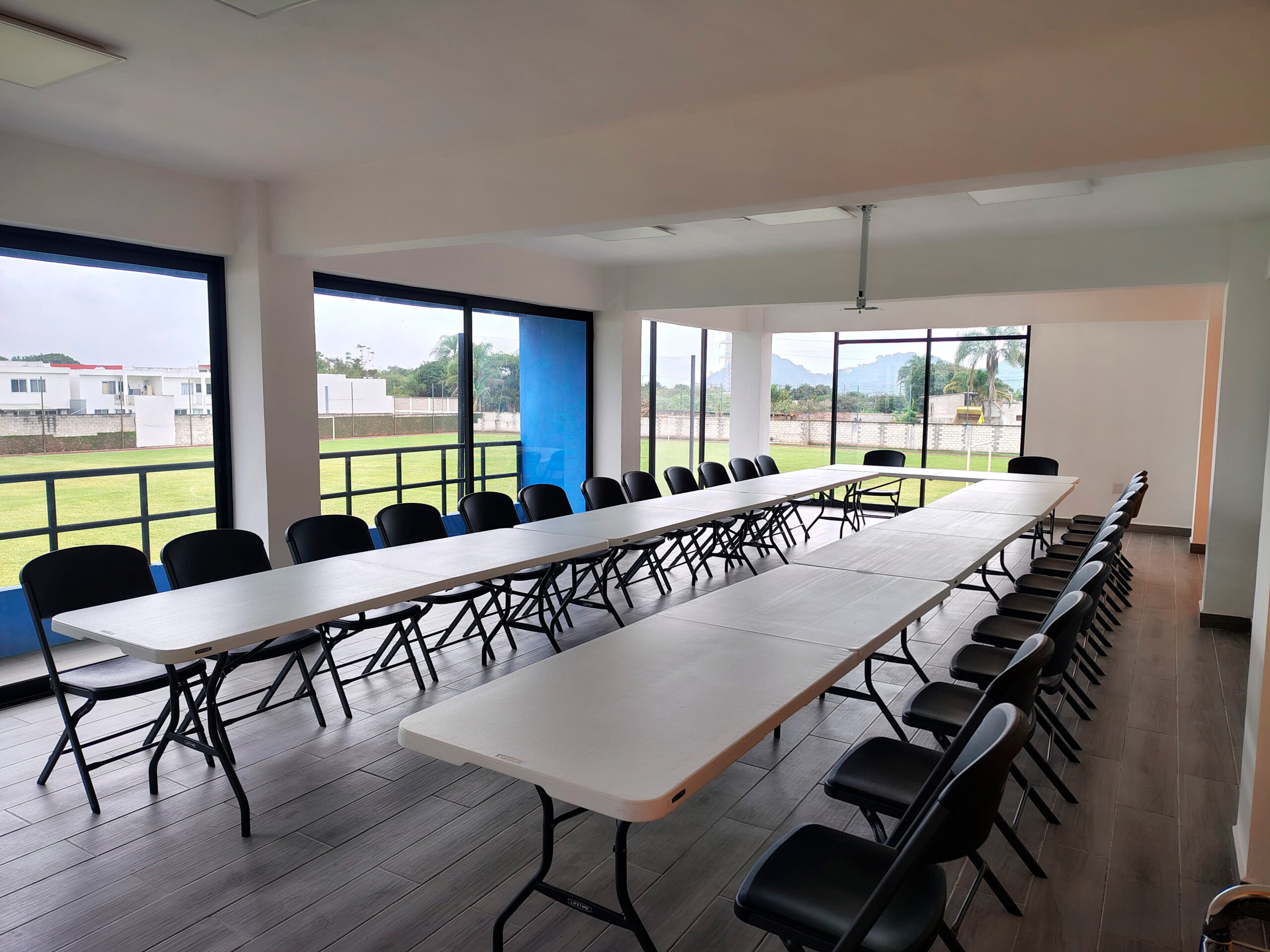 Salón de reuniones Salón de reuniones